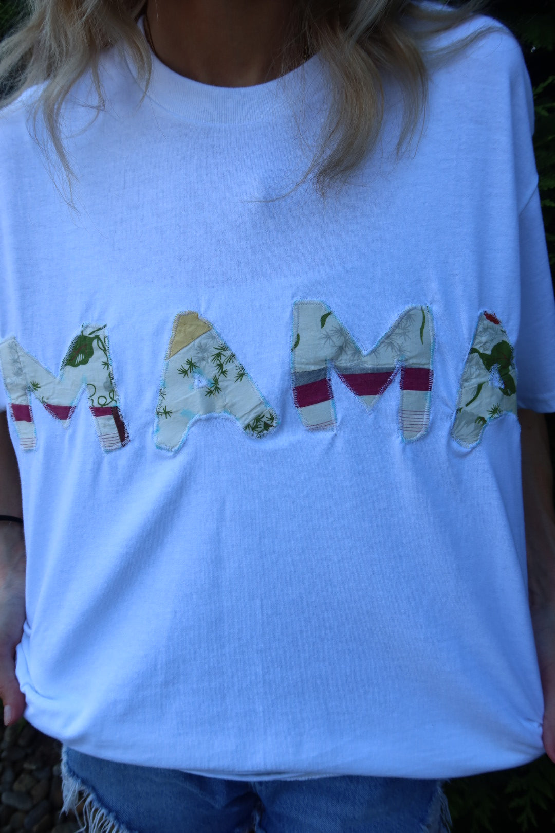 Medium Mama T-Shirt